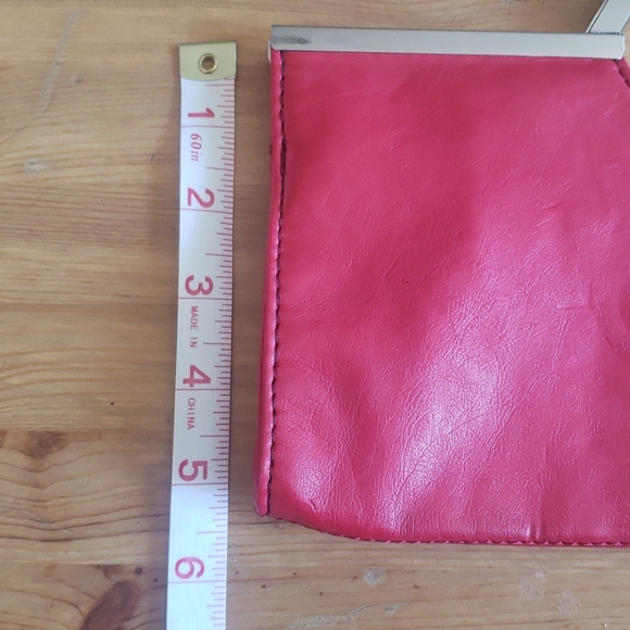 Red Candies clutch hand bag - Picture 3 of 5